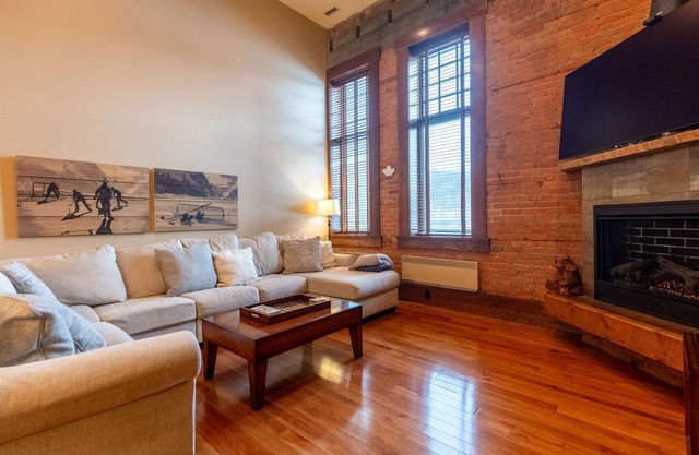 Luxury In the Heart of Downtown Fernie
