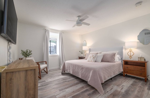 Luxury in the Heart of Homewood, Minutes from Samford!