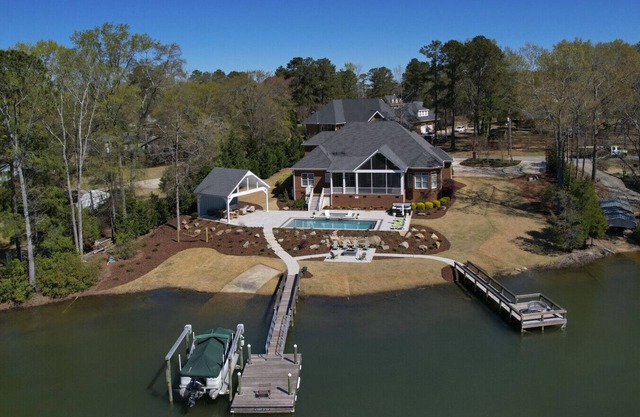 Luxury Lake Escape w/Pool, Hot Tub, & more!