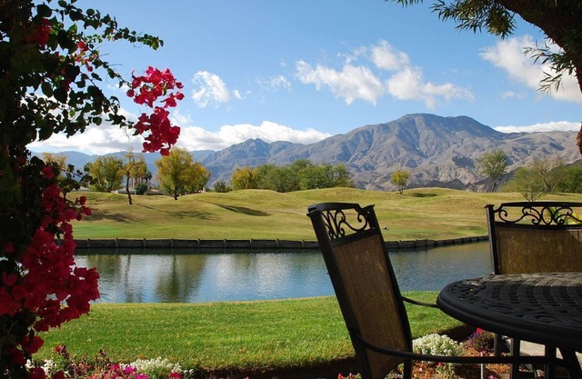 Luxury Lake Front PGA West Golf Course View Townhome/Private Spa/Adults Only