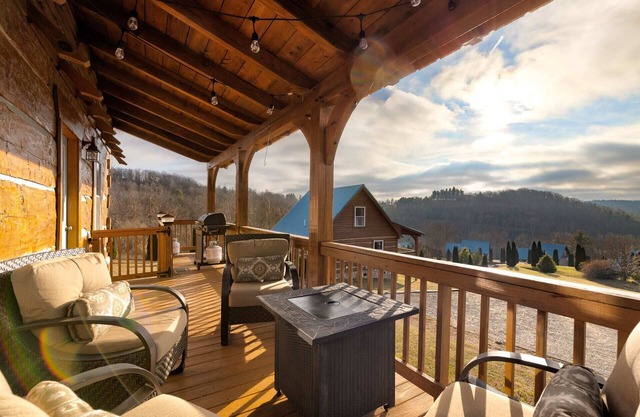 Luxury Log Cabin|Copper Tub|Starry Skies|Gas Logs