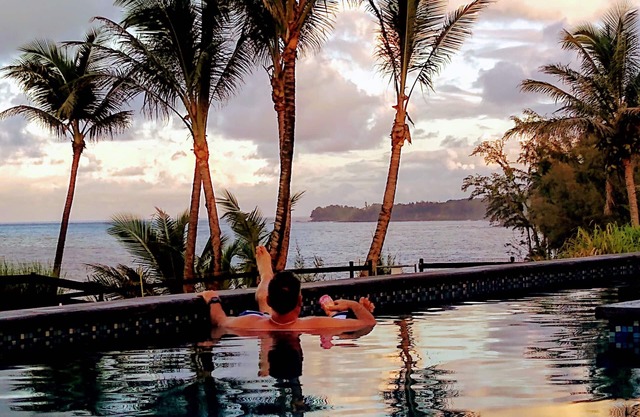 Luxury Oceanfront B-n-B Suite Gated Cliffside Estate - Banyan - Beach 10m walk