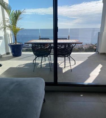 Luxury penthhouse sea views Blue Suite 3401