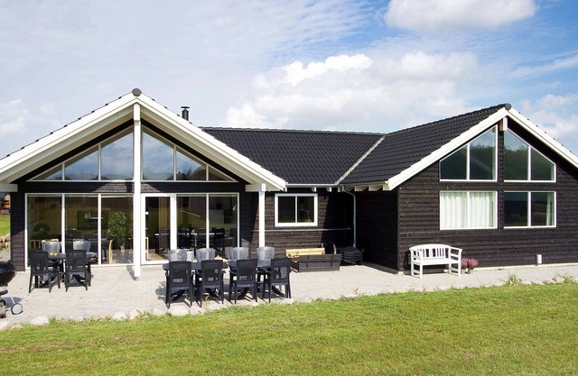 Luxury Pool Retreat in Kegnaes - By Traum Ferienwohnungen