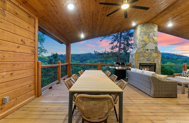 Luxury Retreat in Broken Bow