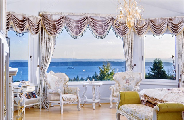 Luxury Seaview Private Resort in Vancouver