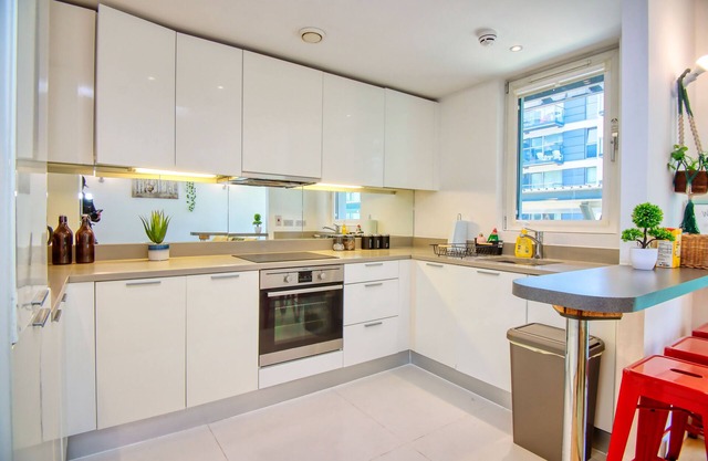 Luxury spacious home near airport