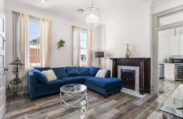 Luxury Updated 1BD | Streetcar Line | Parade Route