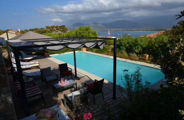 LUXURY VILLA CALVI 300m2, 8 PERS POOL PANORAMIC SEA AND MOUNTAIN