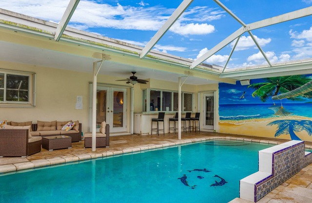 Luxury Villa w/Heated Pool | Mins to Beach
