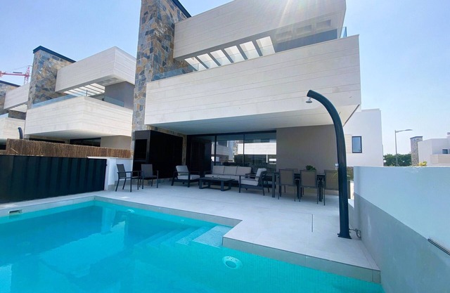 Luxury Villa with heated pool at Santa Rosalia Resort