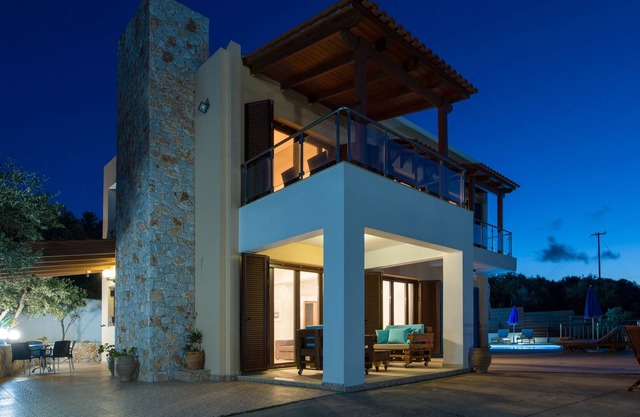 Luxury villa with private pool, relaxing place and magnificent view