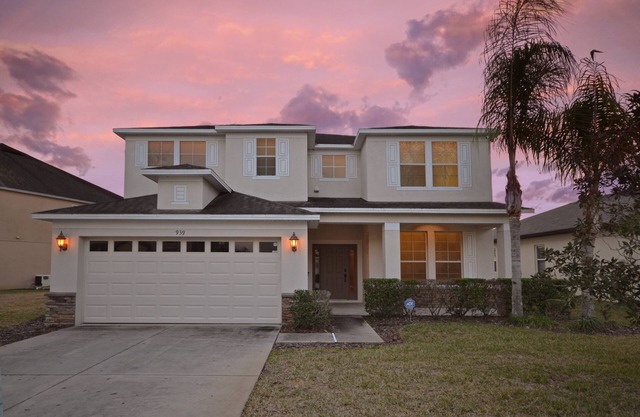 Luxury West Haven Villa Private Pool, Hot Tub, Games Room