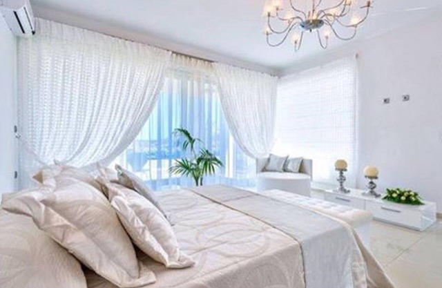 Luxury White Suite(2 Persons)