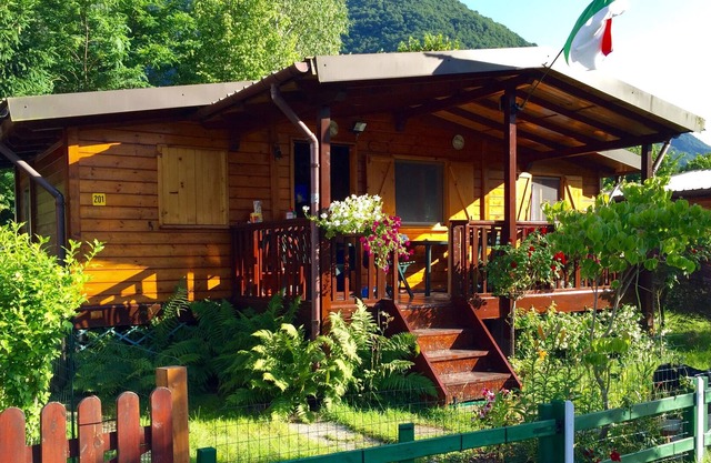 Luxury wooden chalets Directly on Lago di Lugano - Porlezza - Milan - Como - 3 ***