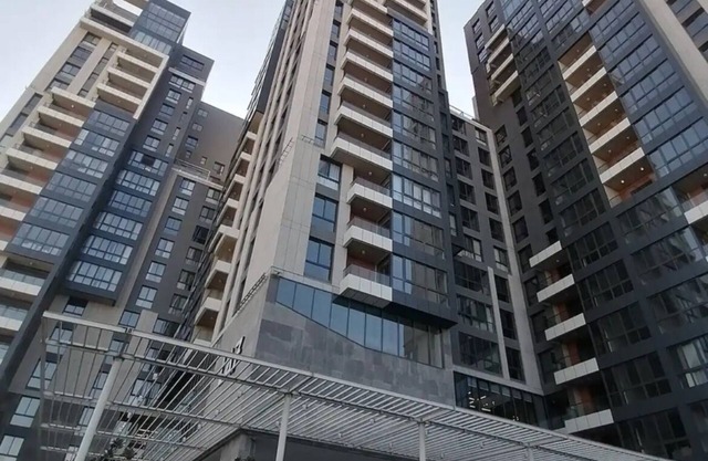 Luxyry Stay Aeon Towers