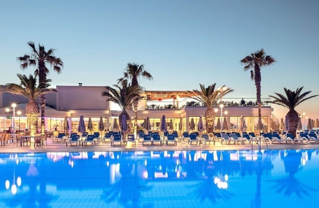 Lyttos Beach Family 2 Sleep Areas Garden View 35 All Inclusive 5 people