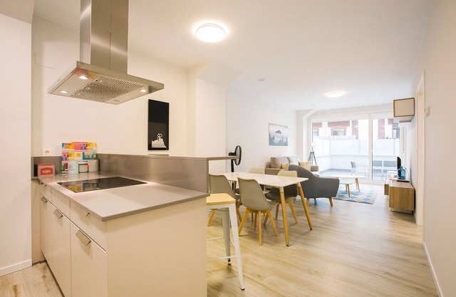 M Gloria Suites 5 1C inner courtyard, one bedroom