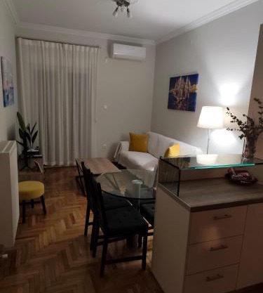 Μ&Κ - Your Athens Home - Νewly renovated 2bd apartment in family neighborhood close to city center