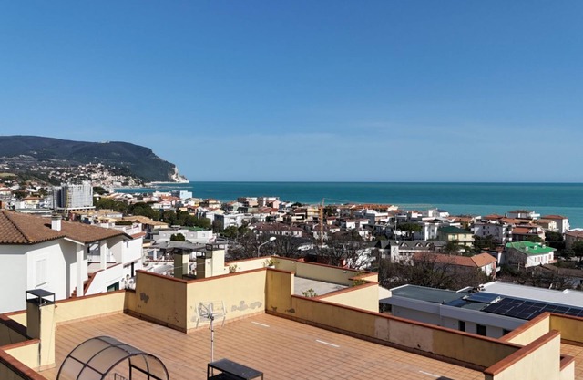 M324 - Marcelli, delightful three-room apartment with panoramic terrace