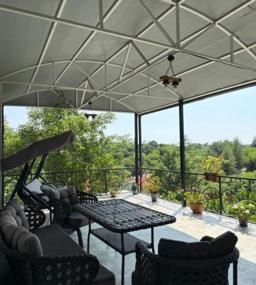 Magdan house