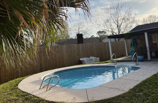 Maggie Green’s Spot- your ultimate home away from home!! 🤩🏡⛱