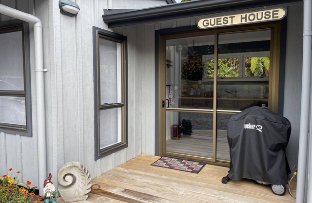 Maggie’s Manor & Guesthouse