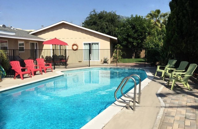 MagicwayVillas + Paradise Pier + 5 Bedroom + 3 Bath + Private Pool
