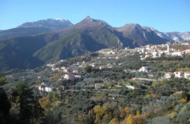 Magliolo: Between the seaside and the mountain