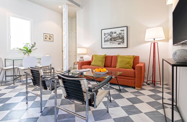 Magnificent apartment in the heart of Seville. San Laureano VI