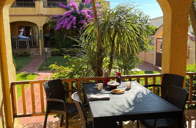Magnificent apt. with terrace, solarium, barbecue, own wifi, a/c and swimming pool.