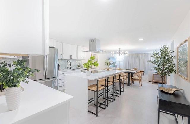 Magnificent Beach Front Condo - Flagler Ave - 111