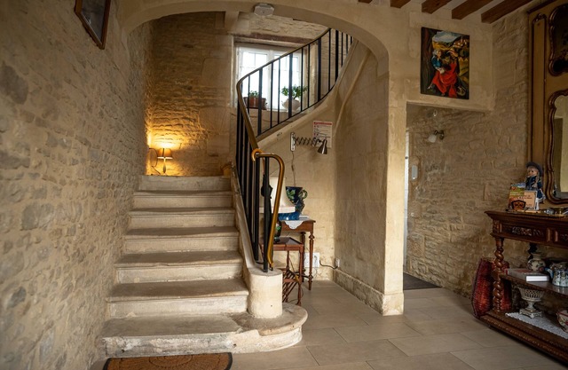 Magnificent studio with garden views