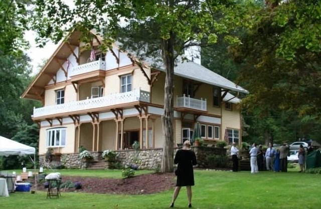 Magnificent Victorian Mansion on Bashan Lake Connecticut DIRECT LAKEFRONT