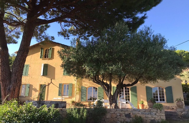 Magnifique Maison Familiale Avec vue sur la Baie de Sanary