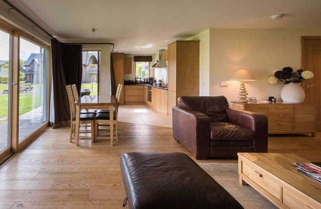 Mains of Taymouth, Kenmore ~ 5* 7 The Gallops - Downstairs property - sleeps 4 guests in 2 bedrooms
