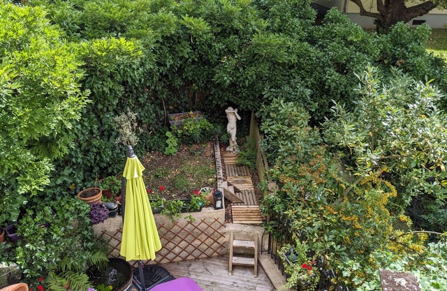 Maison au Calme Avec Jardin, Ville et Campagne