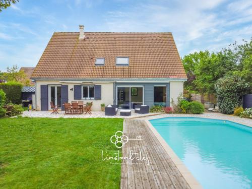 Maison avec Piscine et Jardin proche Le Mans