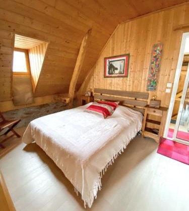 Maison chaleureuse à Mont >Vue montagne & cheminée