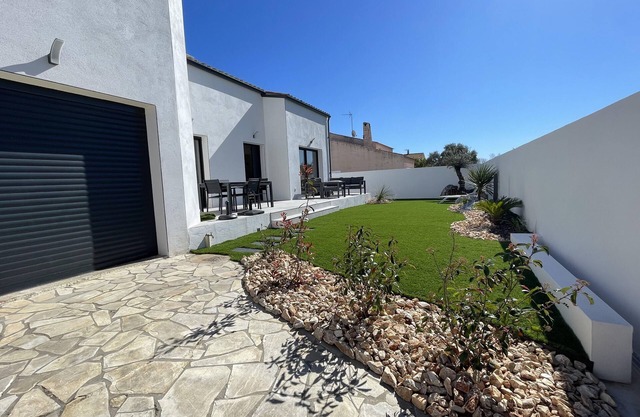 Maison/Villa Saisonnière 2 kms Plage