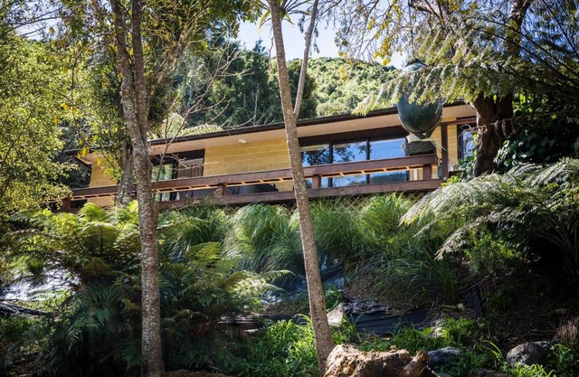 Maitai Whare Iti - Adventure Cabins & House