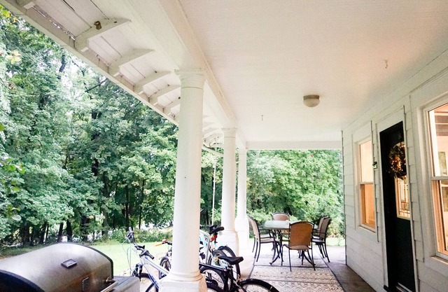 Majestic Farmhouse Off the Beaten Path