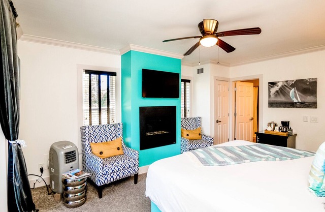 Make Regatta Inn your Folly Beach home away from home.