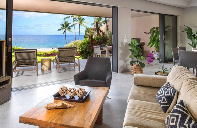 Makena Surf | A102 | Beachfront Resort