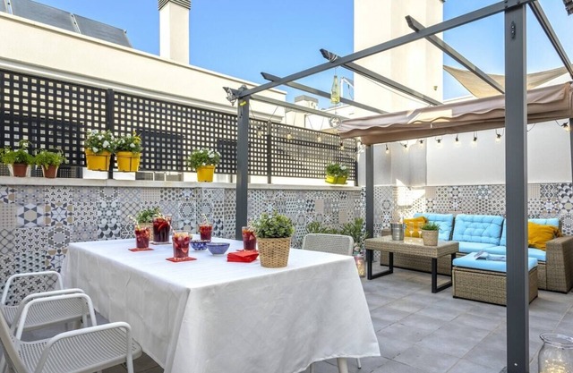 -MalagaSunApts- PrivateTerrace*FreeParking*Pool