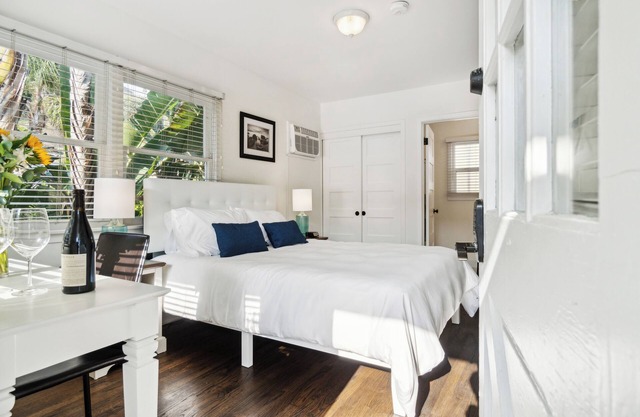 Malibu, Carbon Beach - Studio Suite Five