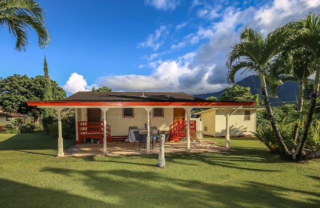 Malolo Cottage - a studio/1ba home near the beach in Hanalei