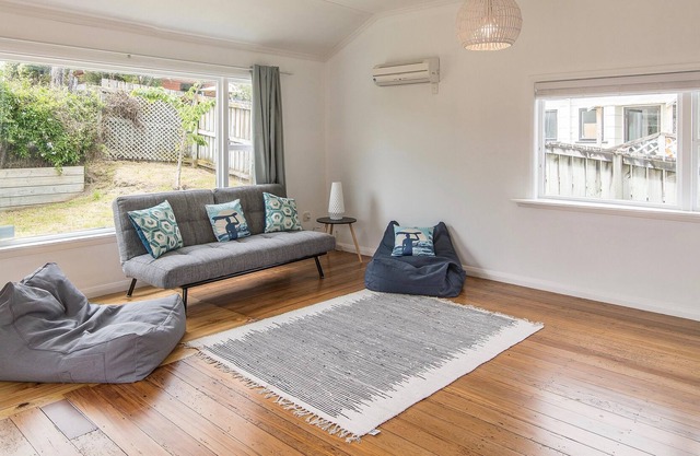 Manawa o Raumati - Raumati Beach Holiday Home