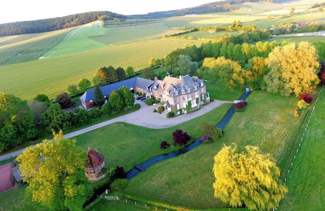Manoir D'exception à Grandcourt la Baronnie