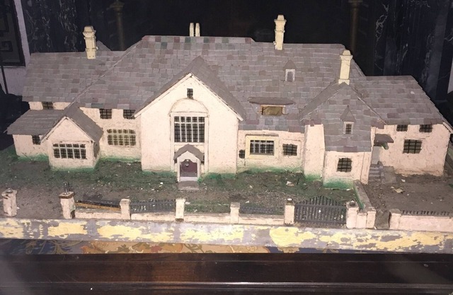 Mansion on PA/NY wine trail off I-90